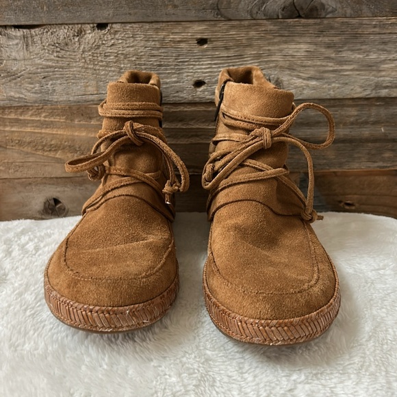 UGG Reid Moccasin Boots Chestnut Size 7 - Picture 2 of 10